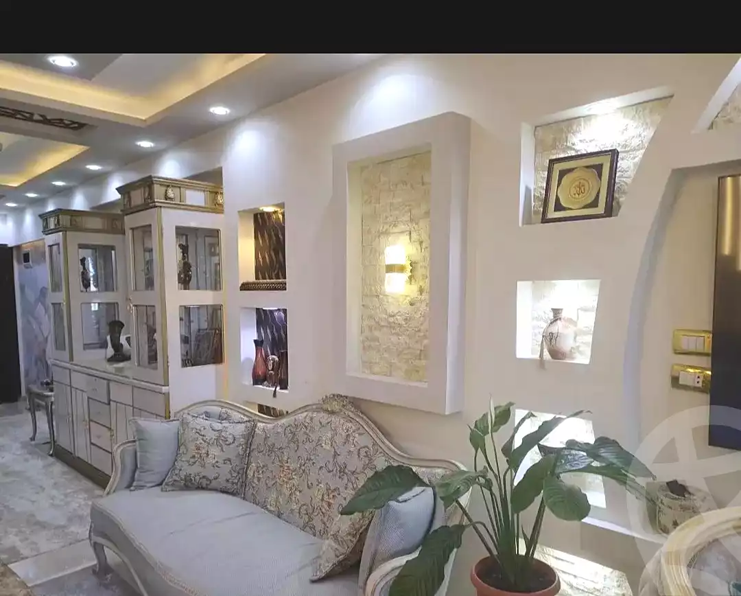 https://aqarmap.com.eg/ar/listing/7023113-for-sale-alexandria-sydy-bshr-sydy-bshr-bhry-sidi-beshr-mosque-st