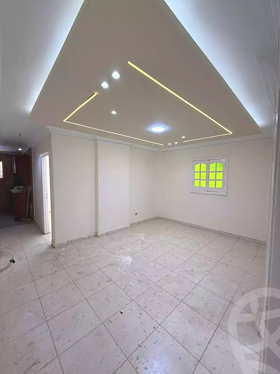 https://aqarmap.com.eg/ar/listing/7023180-for-sale-alexandria-miami-street-57