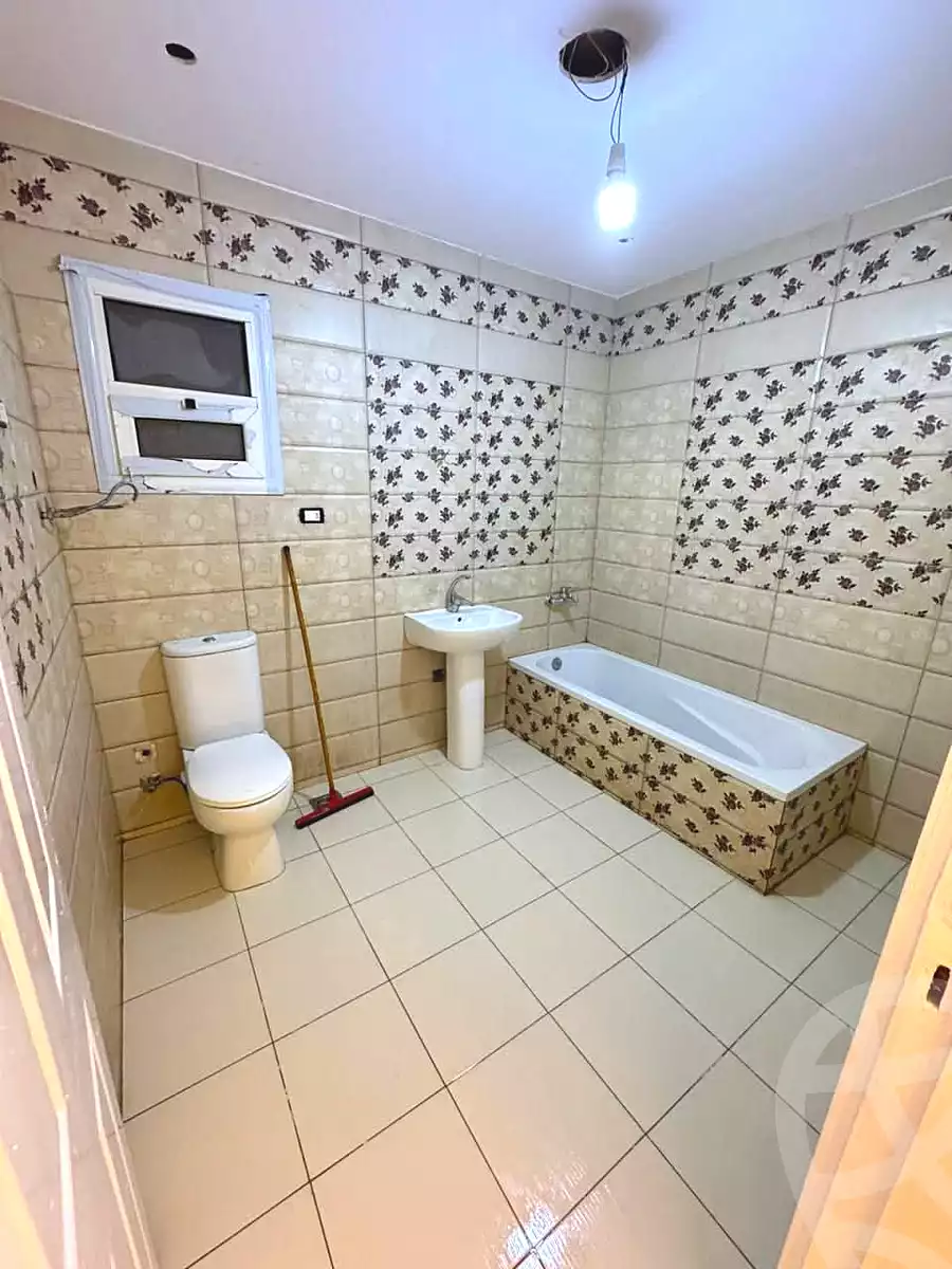 https://aqarmap.com.eg/ar/listing/7023210-for-sale-alexandria-sydy-bshr-sydy-bshr-bhry-khalil-hamada-st