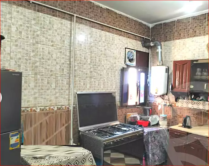 https://aqarmap.com.eg/ar/listing/7023260-for-sale-cairo-helwan-el-shareaa-el-sharby-st