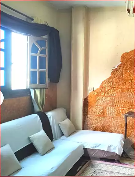 https://aqarmap.com.eg/ar/listing/7023260-for-sale-cairo-helwan-el-shareaa-el-sharby-st