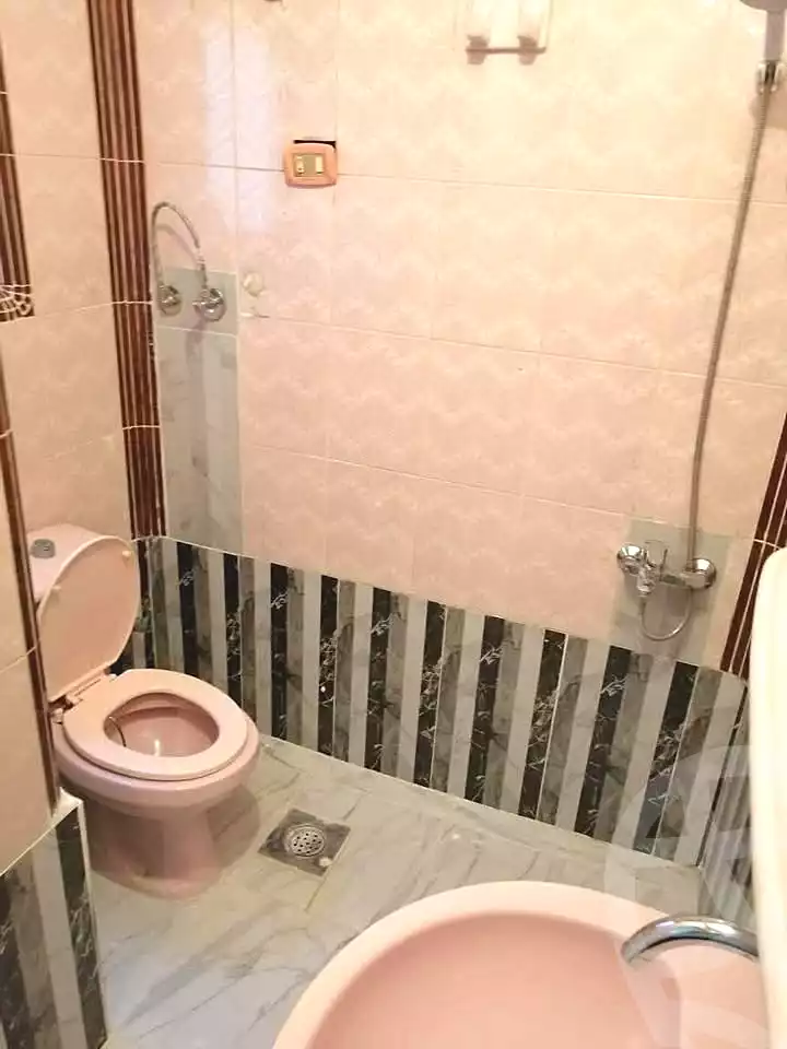 https://aqarmap.com.eg/ar/listing/7023491-for-sale-alexandria-sydy-bshr-sydy-bshr-bhry-gamal-abd-el-nasir-st