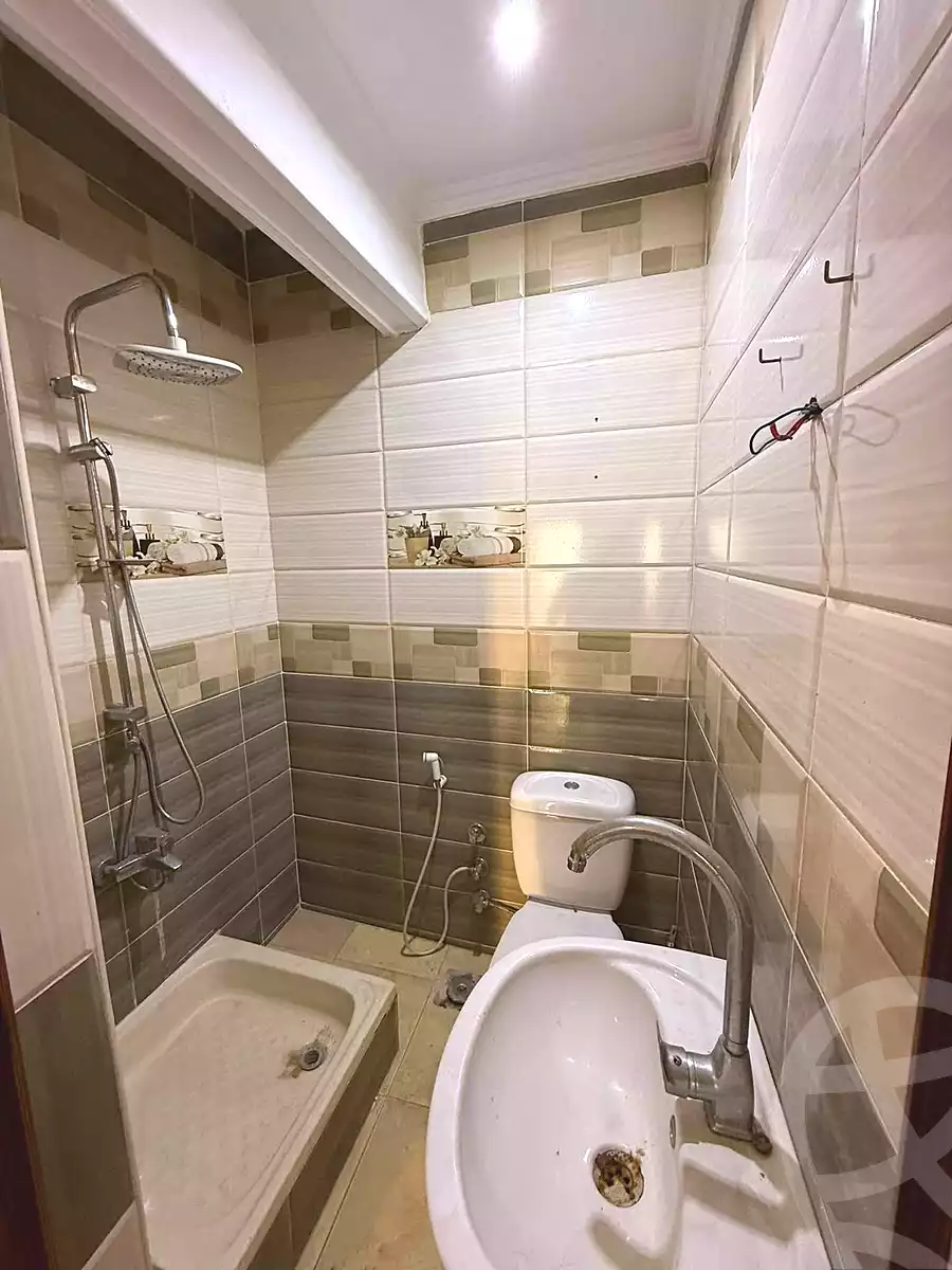 https://aqarmap.com.eg/ar/listing/7023858-for-sale-alexandria-sydy-bshr-sydy-bshr-bhry