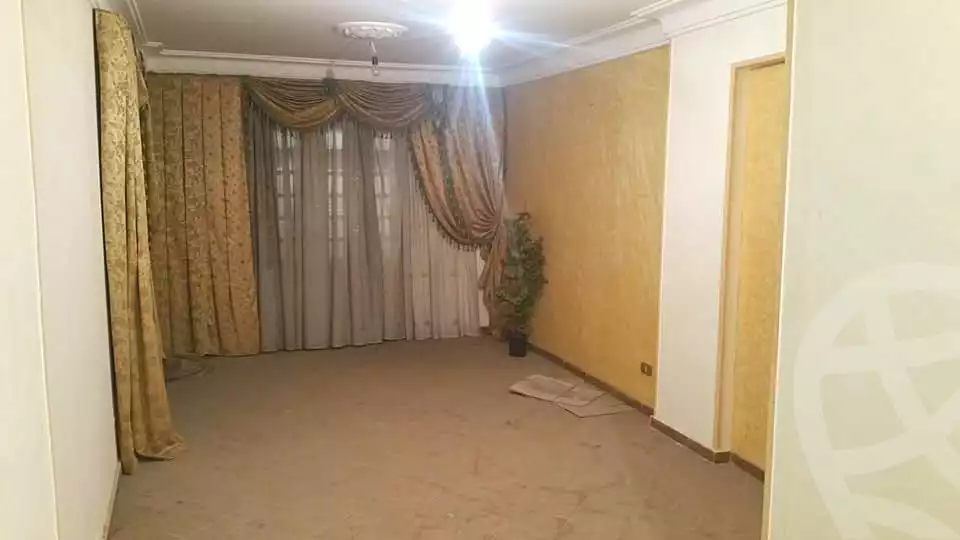 https://aqarmap.com.eg/ar/listing/7023950-for-sale-alexandria-el-mandara-alex-el-mandara-bahri