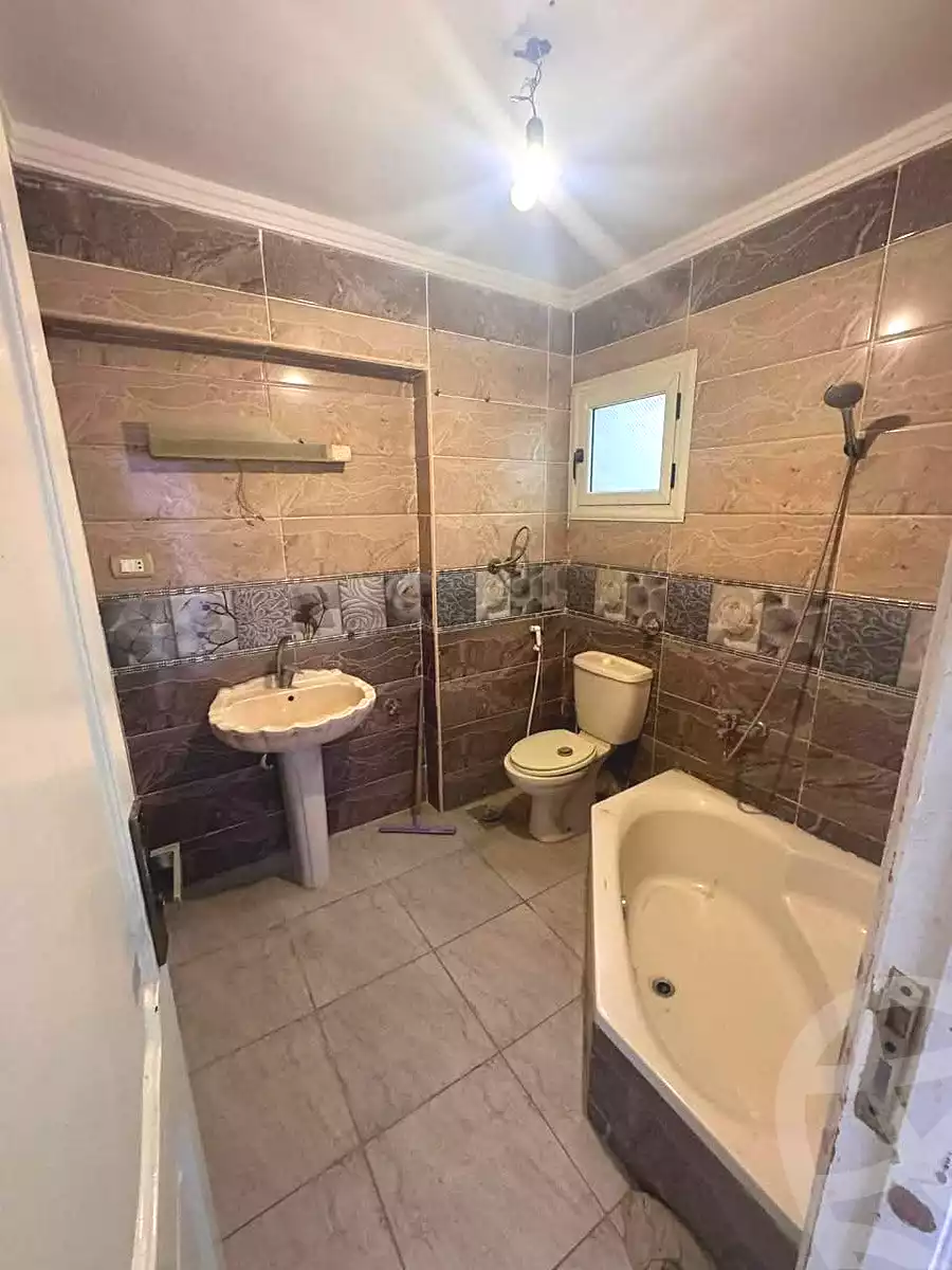 https://aqarmap.com.eg/ar/listing/7024001-for-sale-alexandria-lsywf-el-falki
