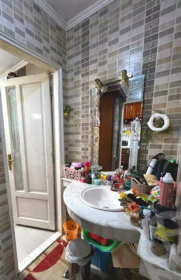 https://aqarmap.com.eg/ar/listing/7024034-for-sale-alexandria-camp-cesar-mamfeis-st