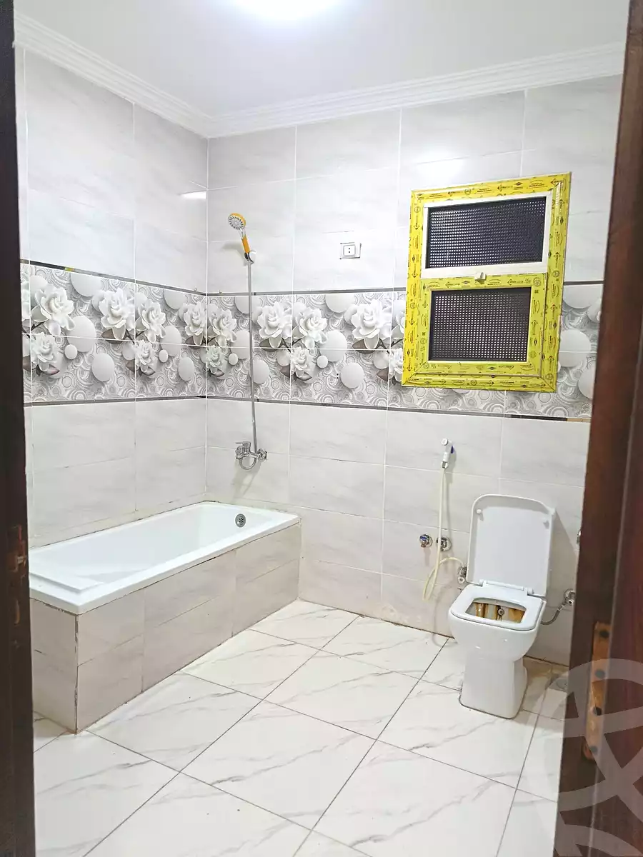https://aqarmap.com.eg/en/listing/7024181-for-rent-cairo-helwan-hadayek-helwan-el-eshrein-st