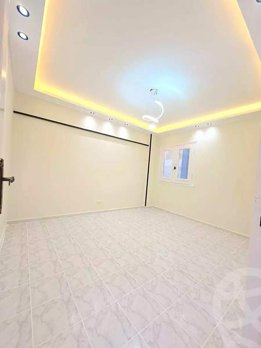 https://aqarmap.com.eg/ar/listing/7024285-for-sale-alexandria-al-agamy-shataa-el-nakheel