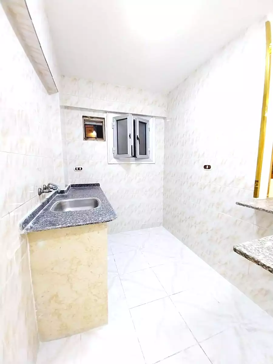 https://aqarmap.com.eg/en/listing/7024360-for-sale-alexandria-al-agamy