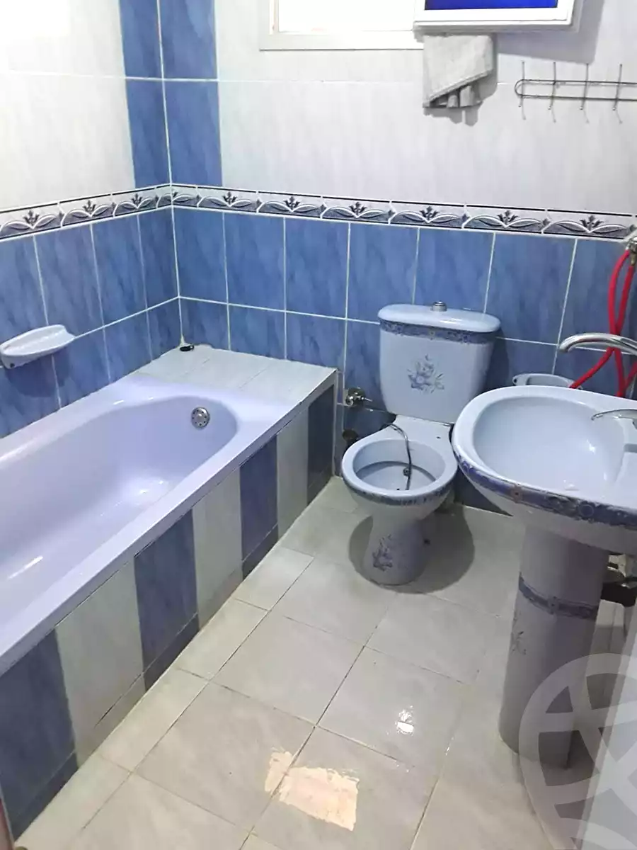 https://aqarmap.com.eg/ar/listing/7024362-for-sale-alexandria-alhadara-new-el-hadra-el-zahraa-st