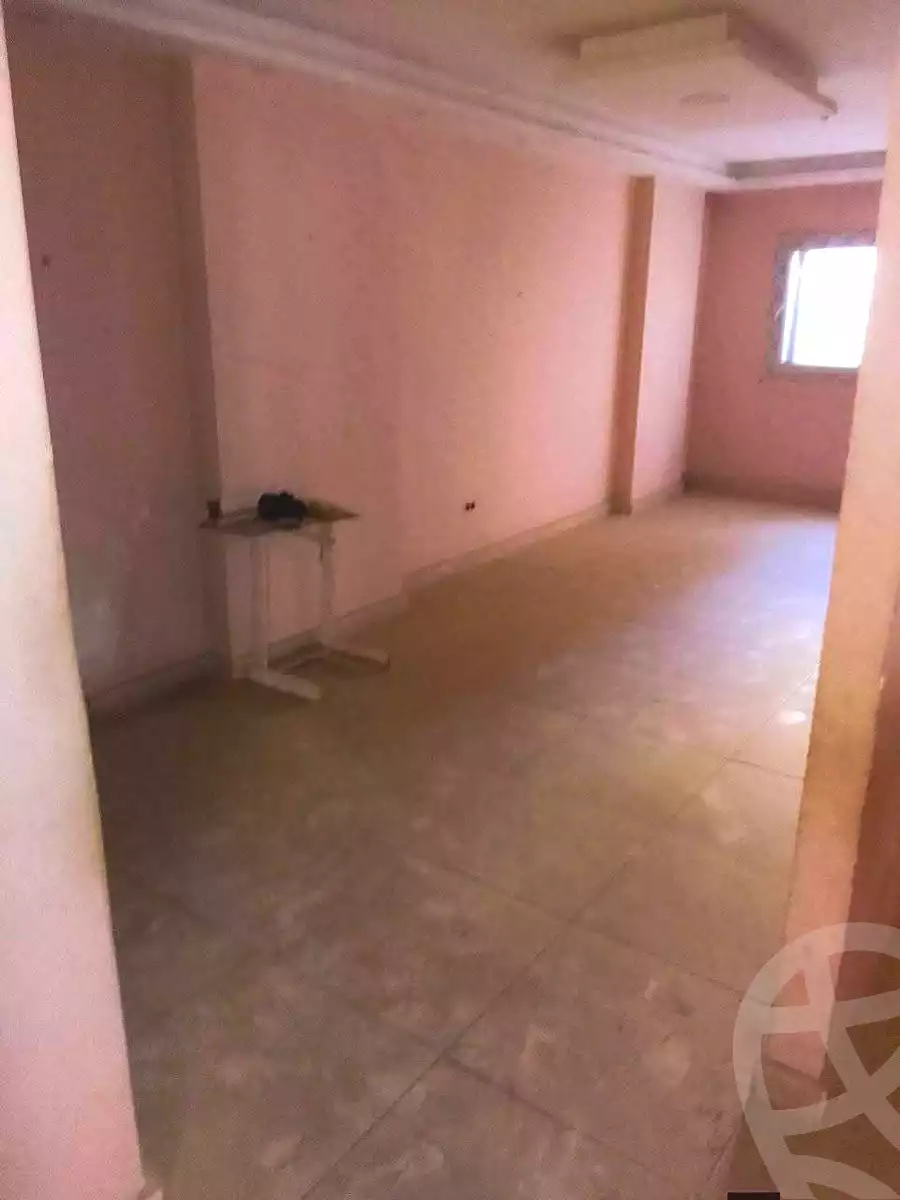 https://aqarmap.com.eg/ar/listing/7024358-for-sale-alexandria-al-agamy-lbytsh-qased-kareem-st