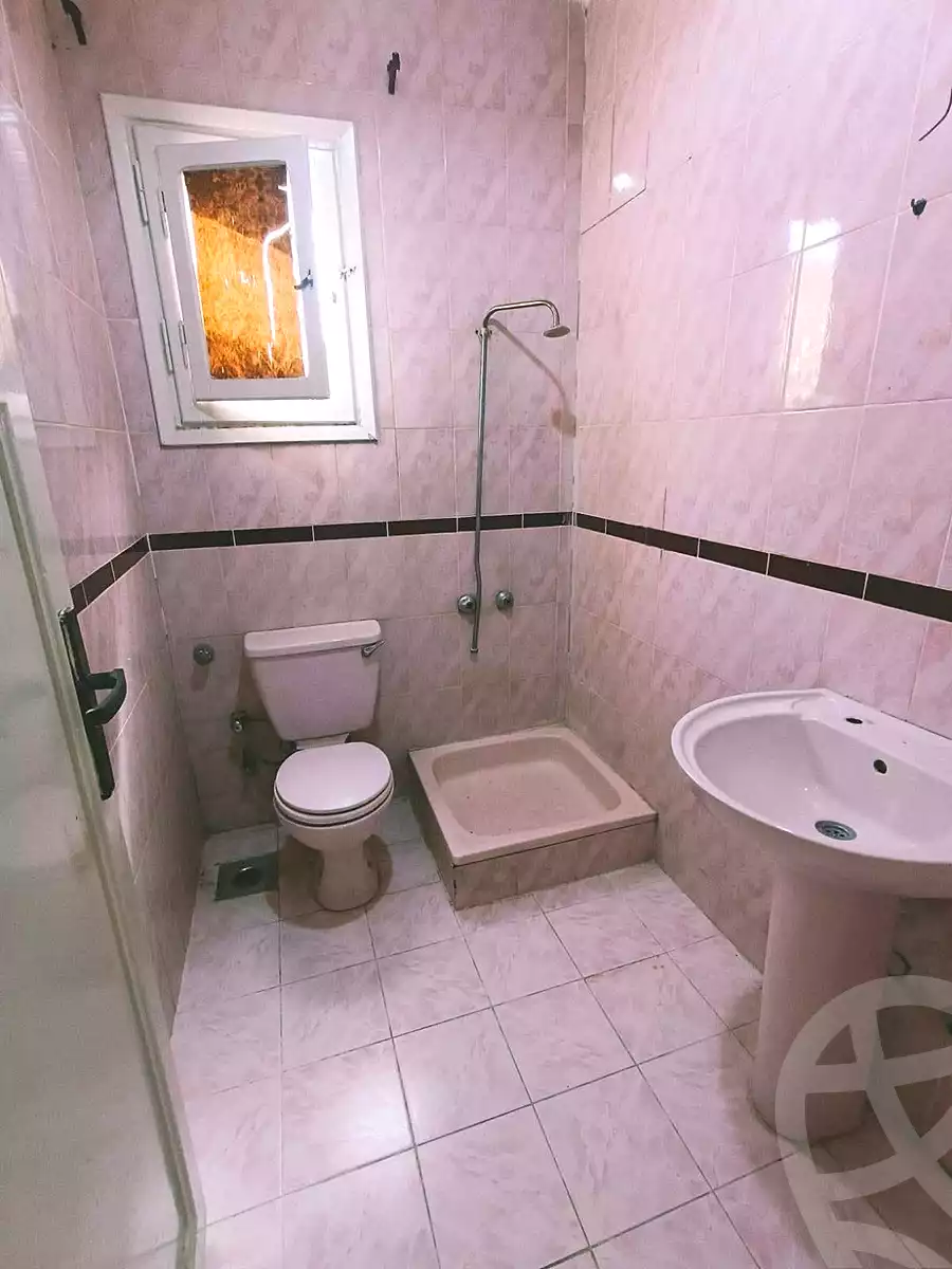 https://aqarmap.com.eg/en/listing/7024386-for-sale-alexandria-al-agamy