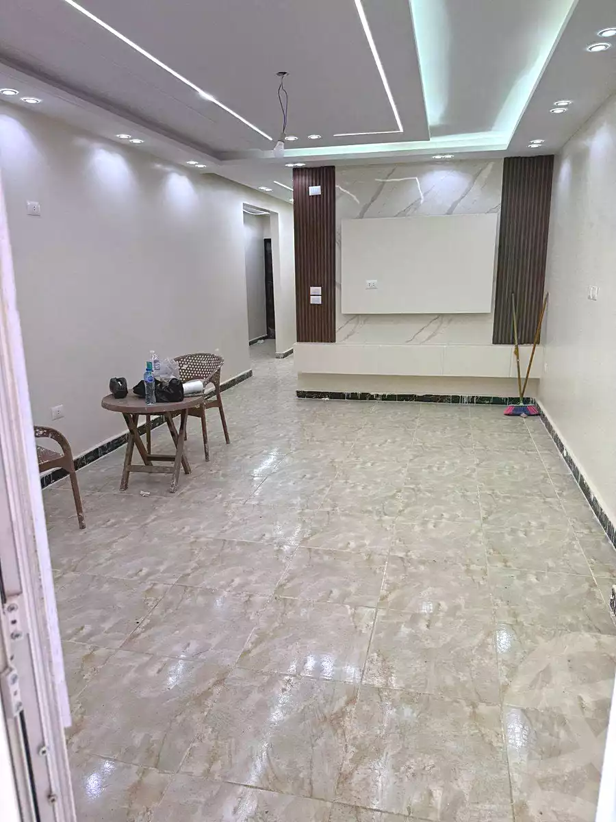 https://aqarmap.com.eg/ar/listing/7024394-for-rent-cairo-faisal-el-tawabeq-el-shaheed-ahmed-hamdy-st