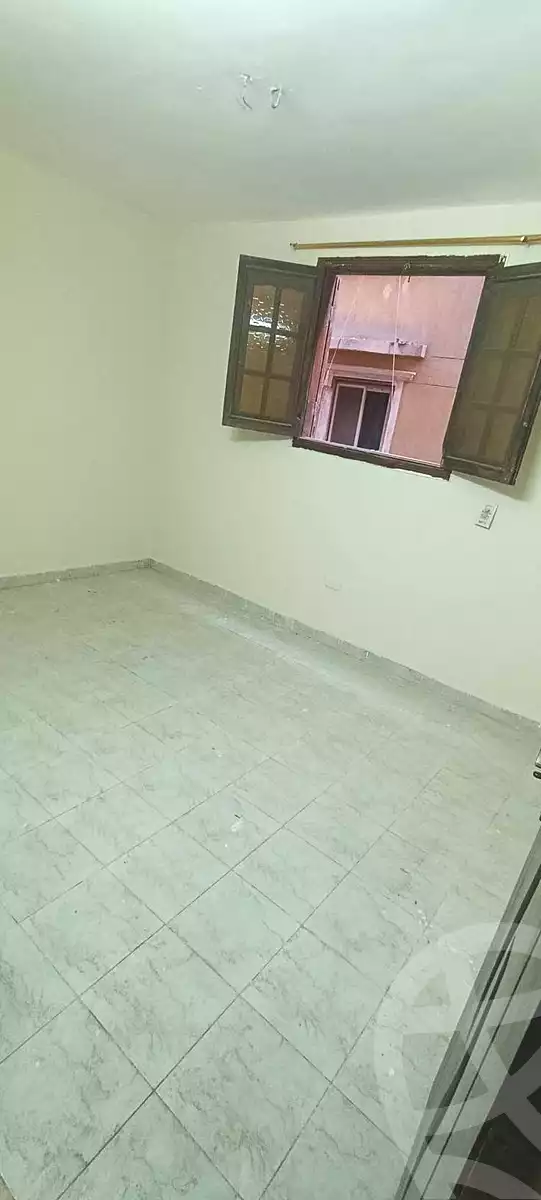 https://aqarmap.com.eg/ar/listing/7024559-for-sale-cairo-helwan-hadayek-helwan-nile-corniche-st