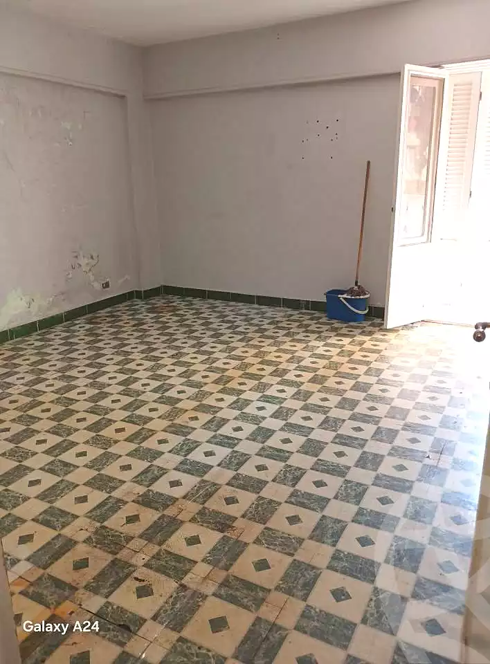 https://aqarmap.com.eg/ar/listing/7024811-for-sale-alexandria-el-asafra-l-sfr-bhry