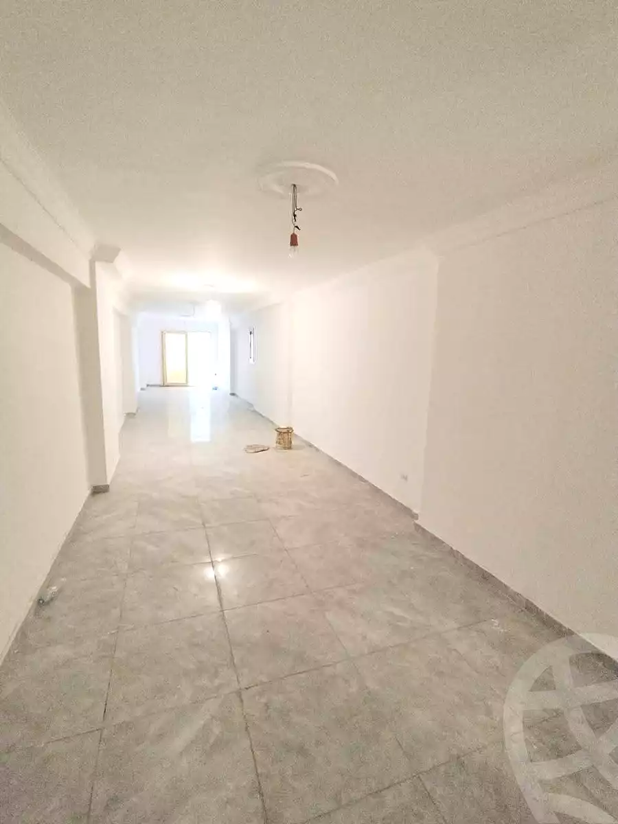 https://aqarmap.com.eg/ar/listing/7024928-for-sale-alexandria-el-asafra-l-sfr-bhry