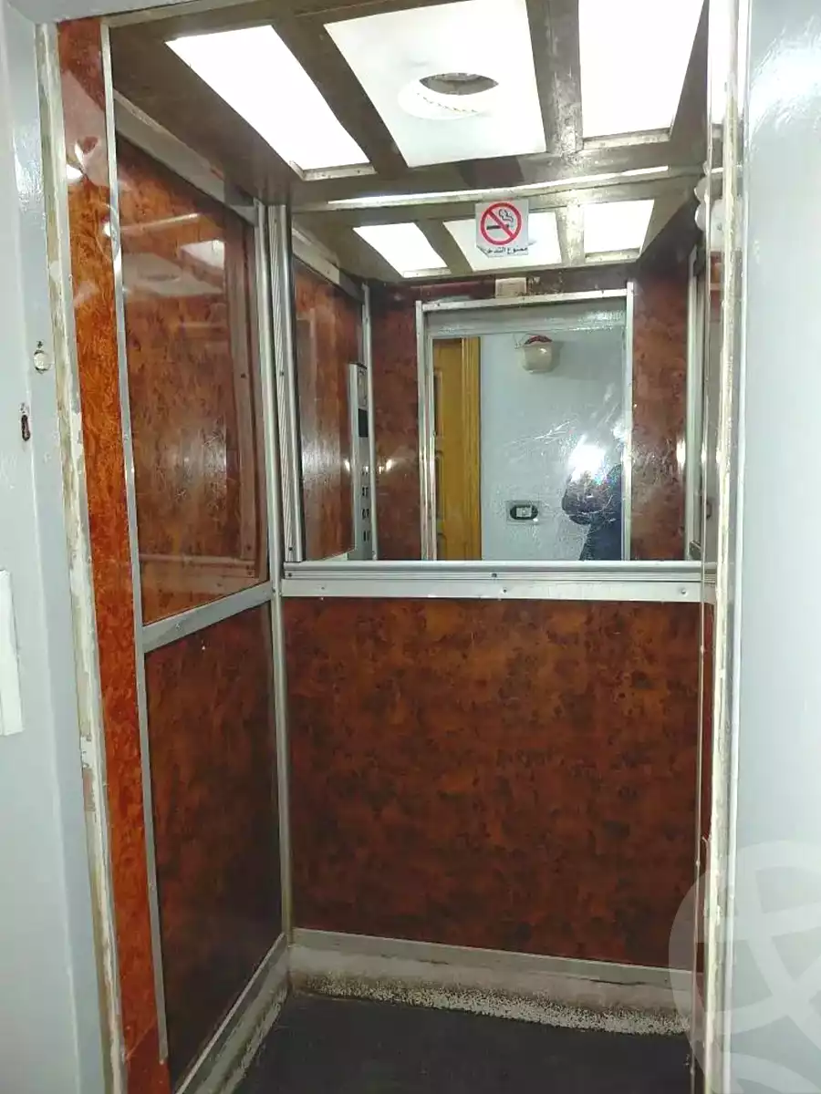 https://aqarmap.com.eg/en/listing/7024986-for-sale-alexandria-sydy-bshr-sydy-bshr-bhry-shr-khld-bn-lwlyd
