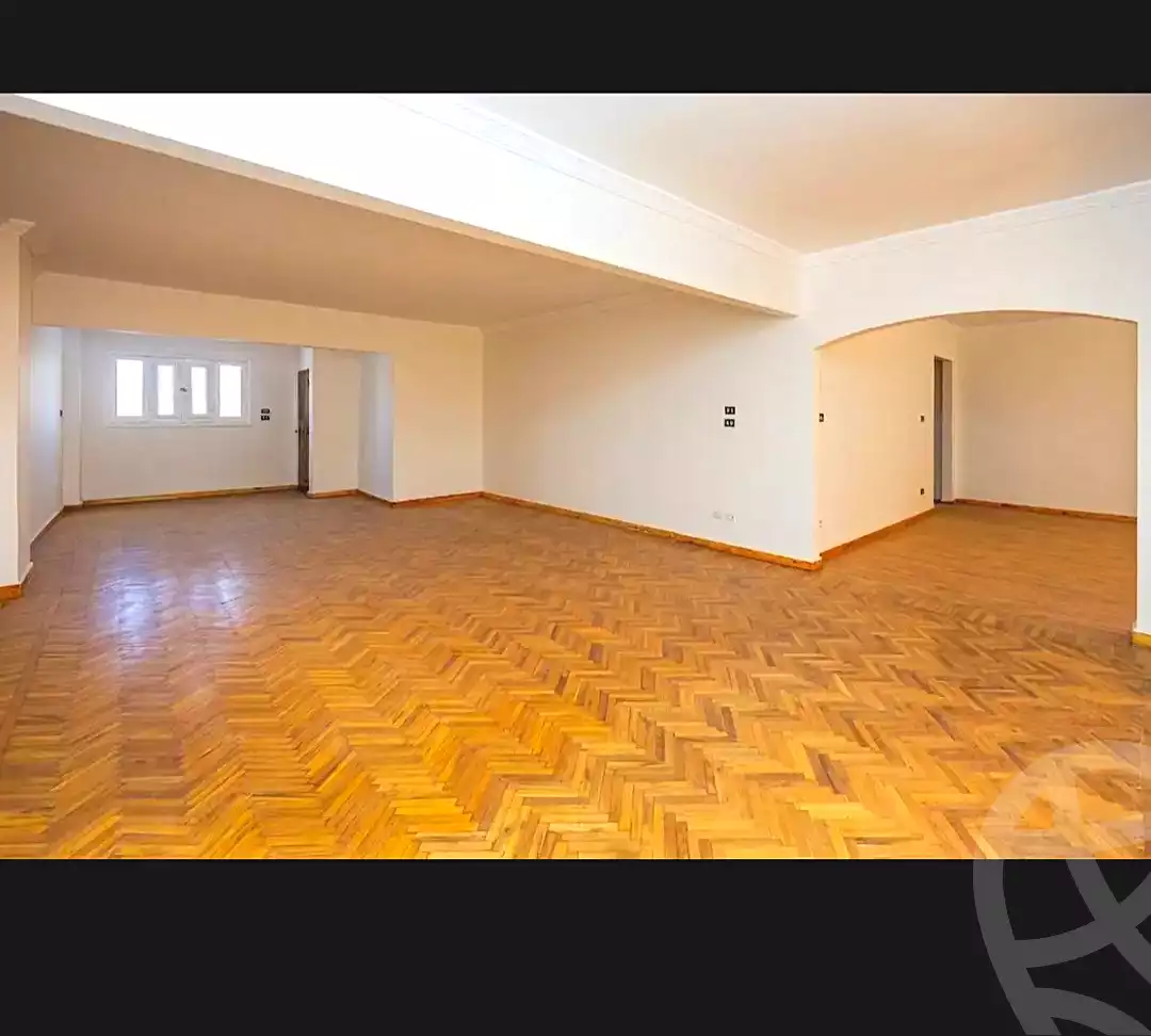 https://aqarmap.com.eg/ar/listing/7025040-for-sale-alexandria-ganaklis
