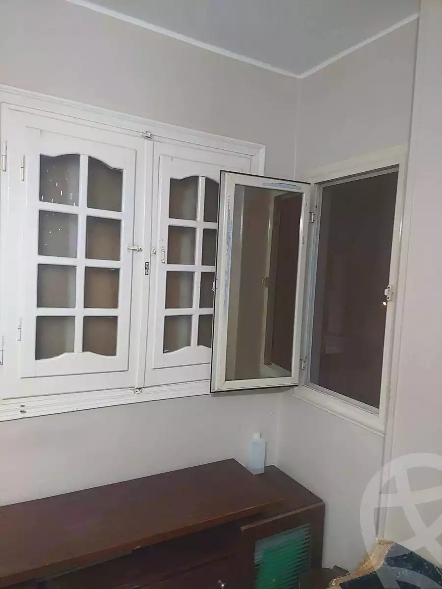 https://aqarmap.com.eg/ar/listing/7025196-for-sale-cairo-helwan-ahmed-enci-st