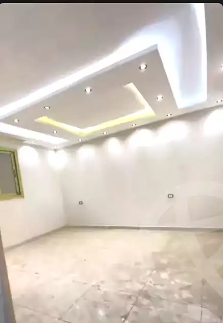 https://aqarmap.com.eg/en/listing/7025408-for-sale-cairo-helwan-helwan-el-sharkeya-mostafa-safwat-st