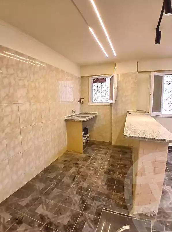 https://aqarmap.com.eg/ar/listing/7025457-for-sale-alexandria-al-agamy-shataa-el-nakheel