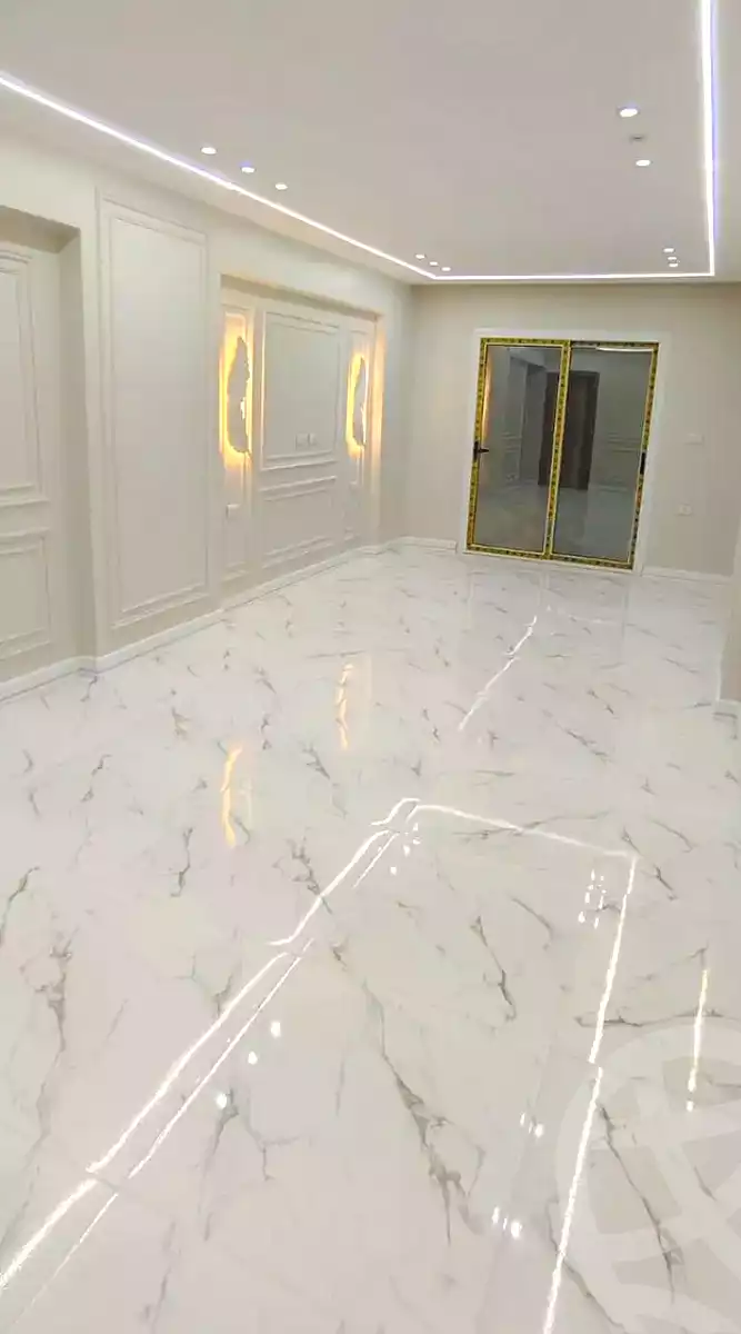 https://aqarmap.com.eg/ar/listing/7025476-for-sale-alexandria-al-agamy-el-hanouvel