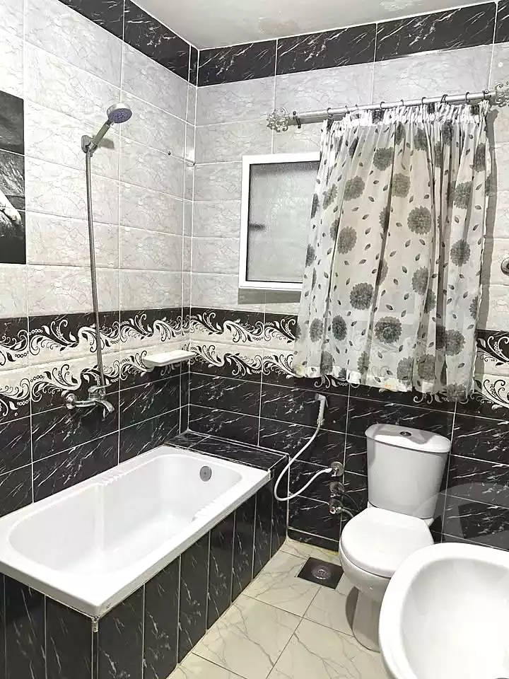 https://aqarmap.com.eg/ar/listing/7025585-for-sale-alexandria-al-agamy-el-hanouvel-al-asdakaa-st