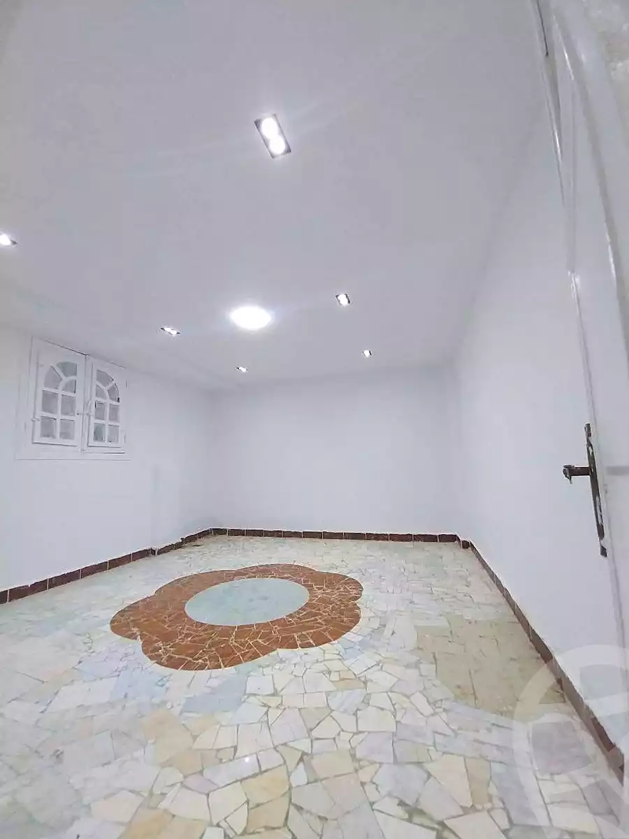 https://aqarmap.com.eg/en/listing/7025637-for-sale-alexandria-al-agamy-el-kilo-21