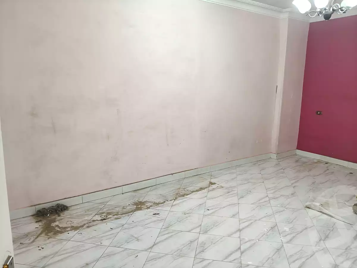 https://aqarmap.com.eg/ar/listing/7025761-for-rent-qalyubia-el-khsos-izbat-el-nakhl-el-sheikh-ebeid-st
