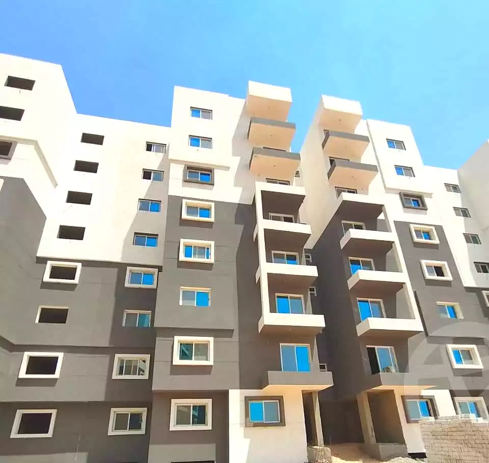 https://aqarmap.com.eg/ar/listing/7026323-for-sale-cairo-new-administrative-capital-r7-kmbwnd-stw