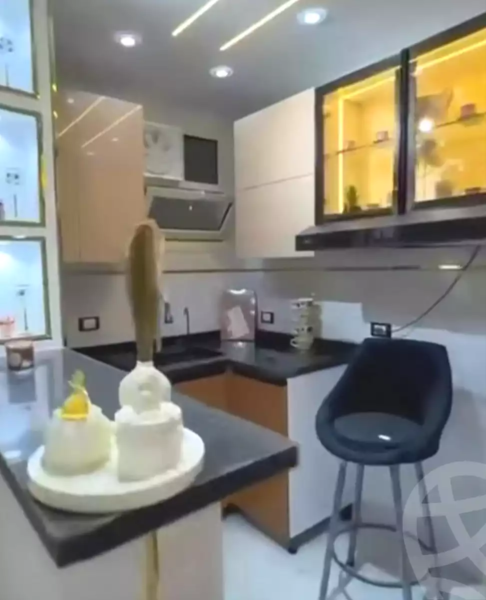 https://aqarmap.com.eg/en/listing/7026656-for-sale-cairo-ain-shams-ahmed-esmat-st