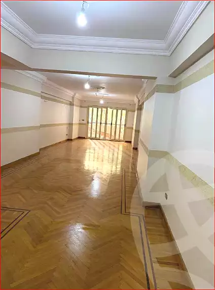 https://aqarmap.com.eg/ar/listing/7026727-for-sale-alexandria-ganaklis