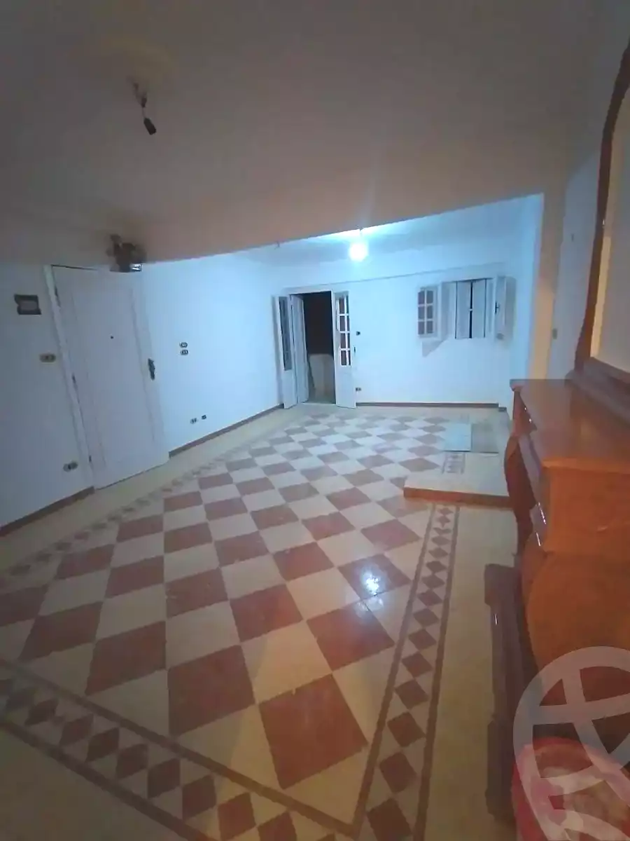 https://aqarmap.com.eg/ar/listing/7026779-for-sale-alexandria-lsywf-el-falki-street-16-el-eslah