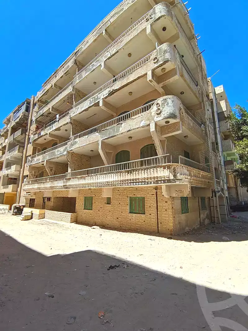 https://aqarmap.com.eg/ar/listing/7026835-for-sale-alexandria-al-agamy-el-hanouvel