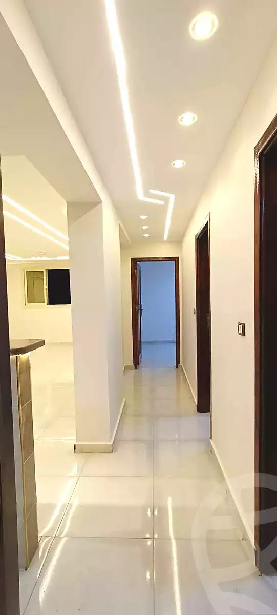 https://aqarmap.com.eg/en/listing/7026985-for-sale-cairo-helwan-hadayek-helwan-nile-corniche-st