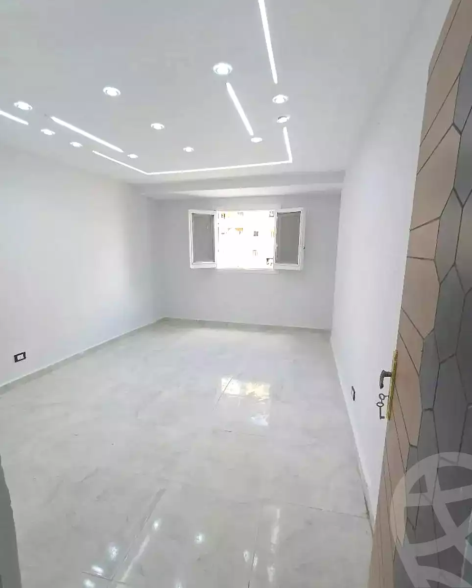 https://aqarmap.com.eg/ar/listing/7027019-for-sale-alexandria-fyktwry-el-galaa-st