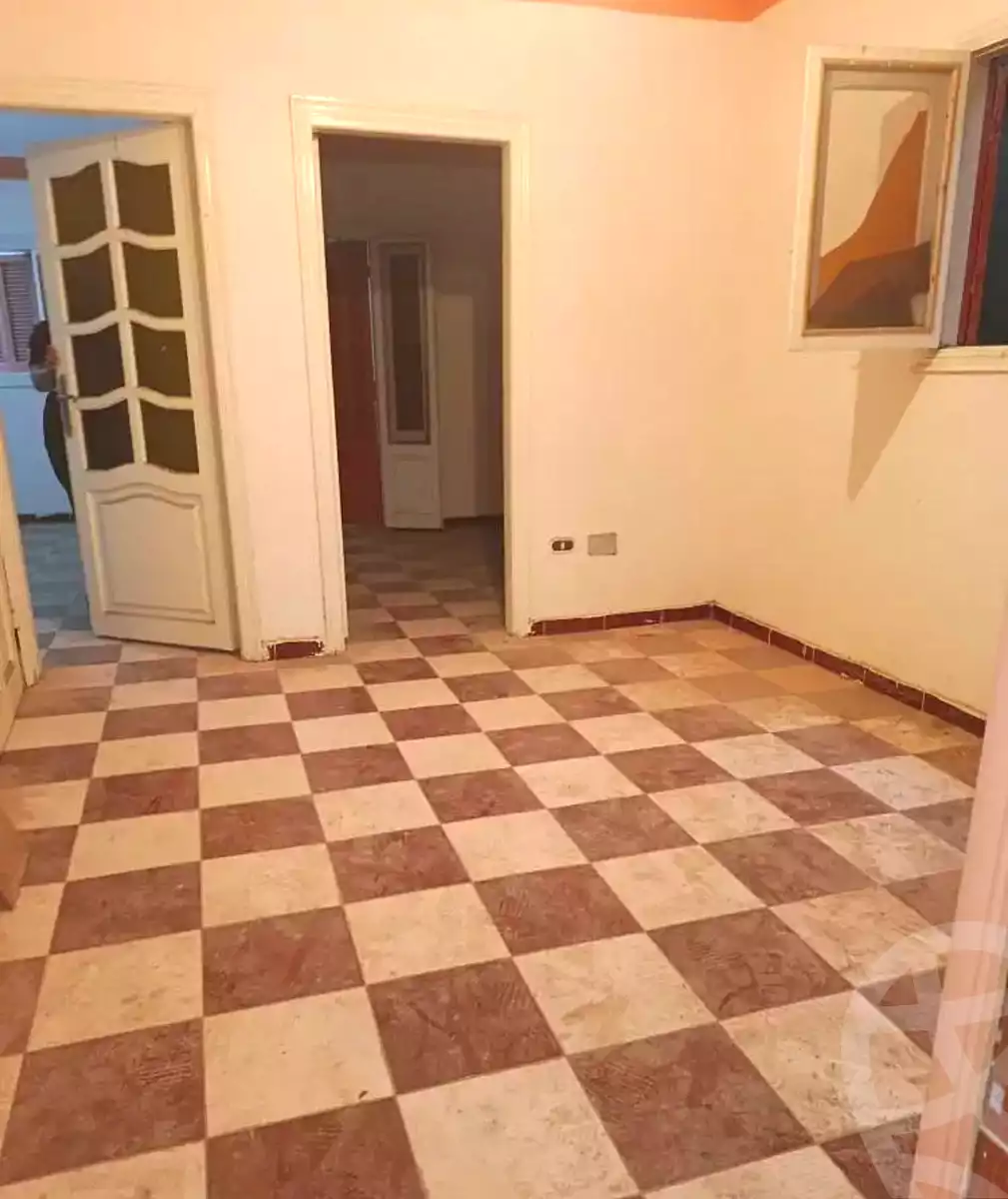 https://aqarmap.com.eg/ar/listing/7027041-for-sale-alexandria-lsywf-el-falki