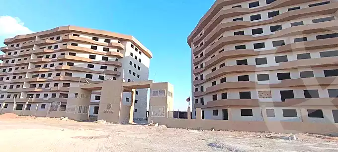 https://aqarmap.com.eg/ar/listing/7027410-for-sale-cairo-new-administrative-capital-r8-roses