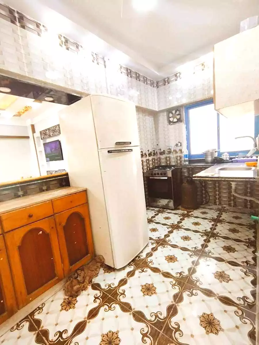 https://aqarmap.com.eg/ar/listing/7028209-for-sale-alexandria-al-agamy-shataa-el-nakheel