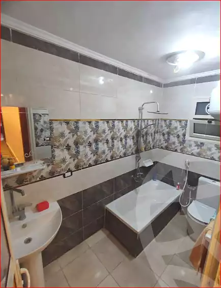 https://aqarmap.com.eg/ar/listing/7028226-for-sale-alexandria-ganaklis