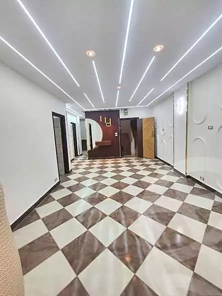 https://aqarmap.com.eg/ar/listing/7028441-for-sale-alexandria-lsywf-el-falki