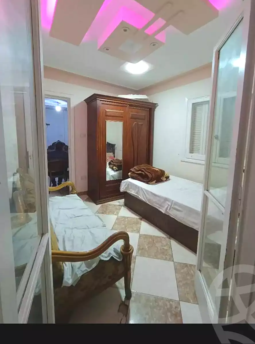 https://aqarmap.com.eg/ar/listing/7028656-for-sale-alexandria-miami-khld-bn-lwlyd