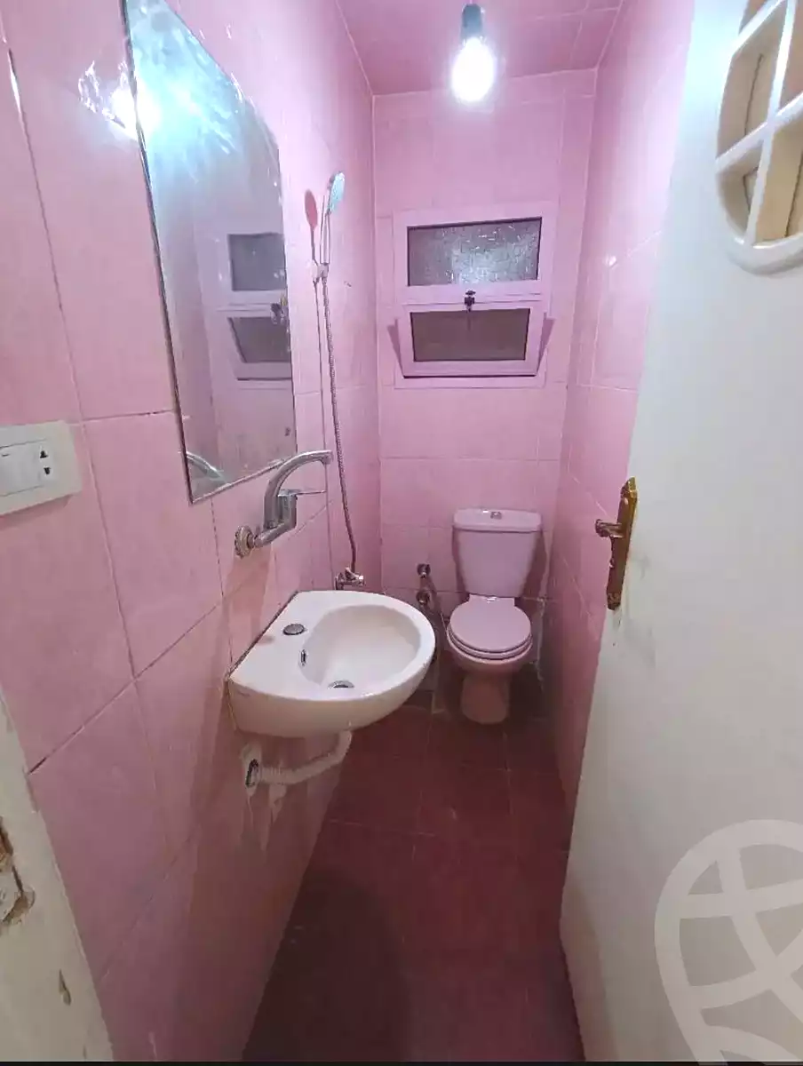 https://aqarmap.com.eg/ar/listing/7028656-for-sale-alexandria-miami-khld-bn-lwlyd