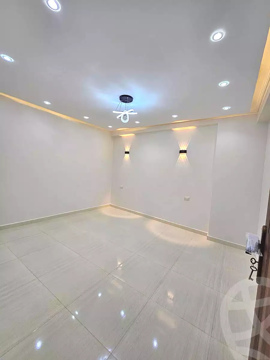 https://aqarmap.com.eg/ar/listing/7028681-for-sale-cairo-el-haram-el-lebeny-el-magzar-el-aly-st