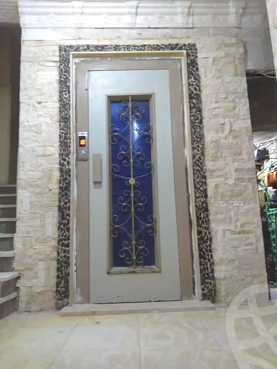 https://aqarmap.com.eg/en/listing/7028703-for-sale-alexandria-al-agamy-el-hanouvel-kasr-al-quiri-st-1