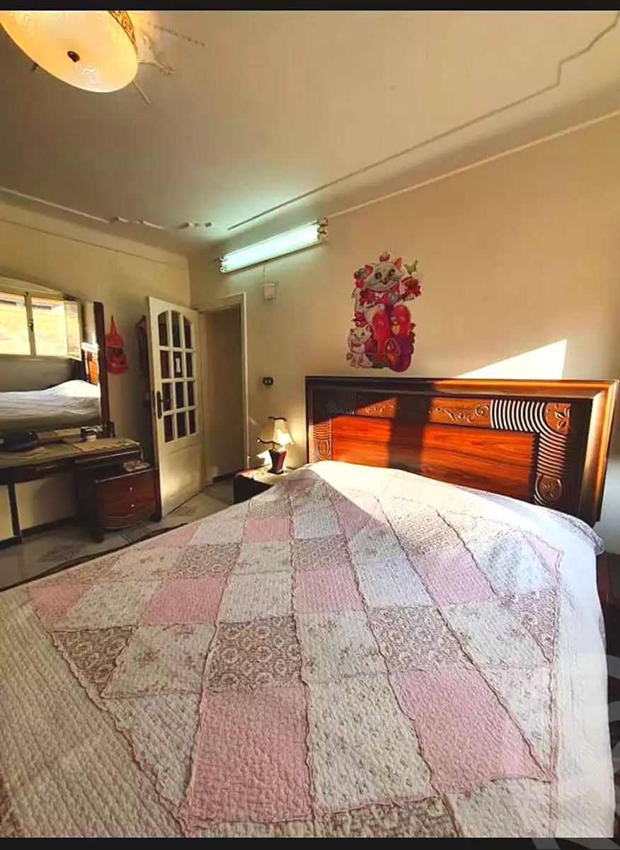 https://aqarmap.com.eg/en/listing/7028745-for-sale-alexandria-al-agamy-el-hanouvel-trablose-st
