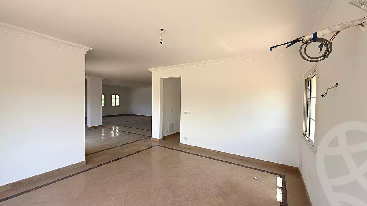 فيلا بـ٥ غرف نوم في مدينتي، صورة ٥ من ١٢