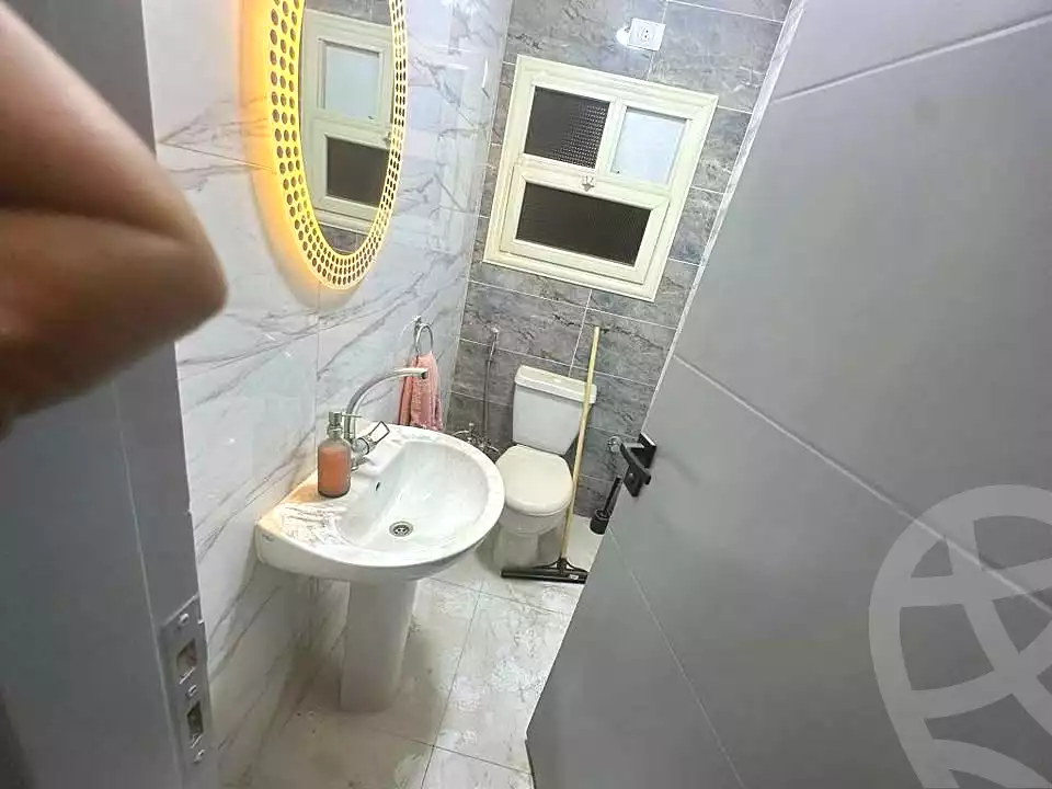 https://aqarmap.com.eg/en/listing/7025165-for-sale-cairo-helwan-hadayek-helwan-el-khashab-canal