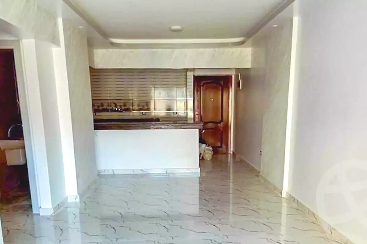 https://aqarmap.com.eg/ar/listing/7029423-for-sale-alexandria-lsywf-gamila-city-compound