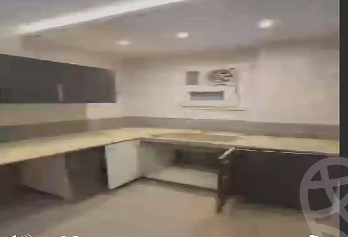 https://aqarmap.com.eg/en/listing/7029434-for-sale-cairo-new-administrative-capital-r7-la-capitale